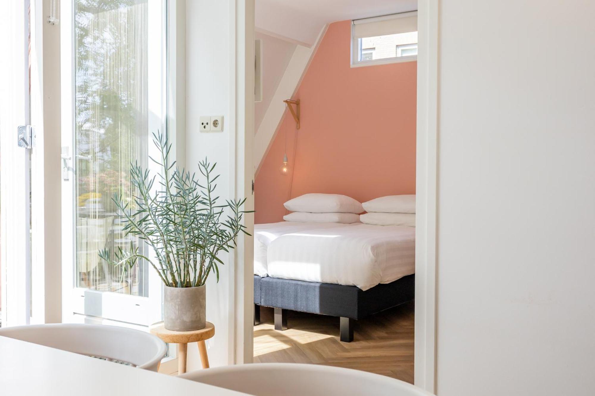 B&B Achter De Kan 's-Hertogenbosch  ภายนอก รูปภาพ
