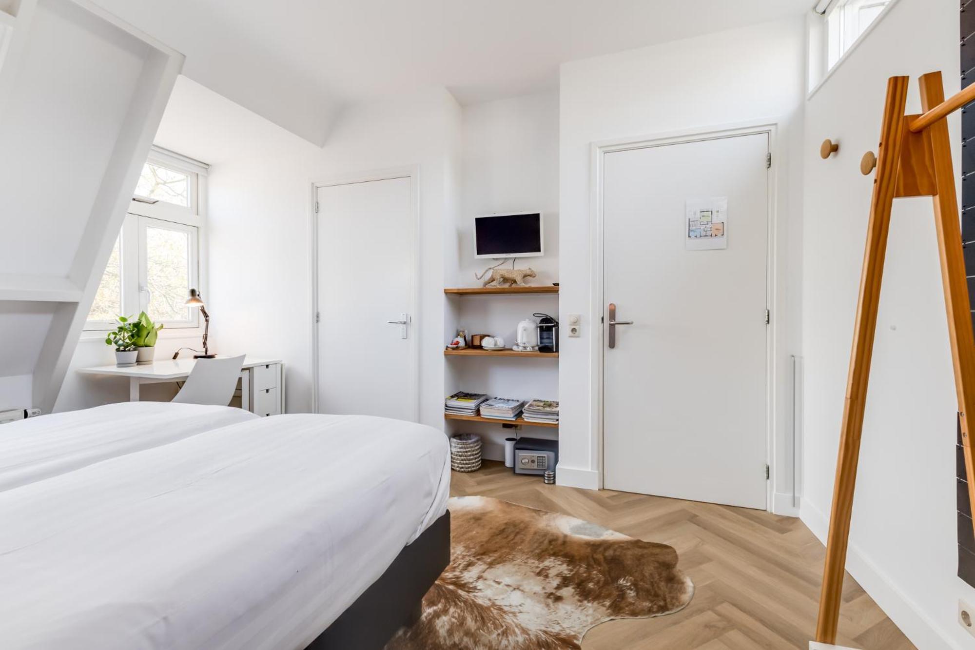 B&B Achter De Kan 's-Hertogenbosch  ภายนอก รูปภาพ